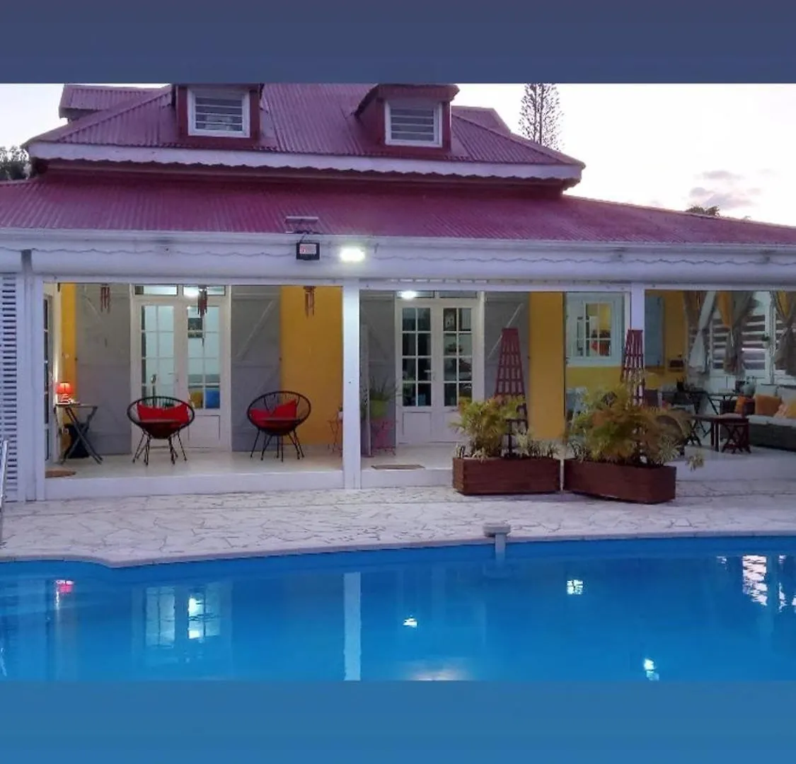 Studio Charmant Pres De Sainte Rose 19 M² + Jardins & Piscine Diavet 0*,  Guadeloupe